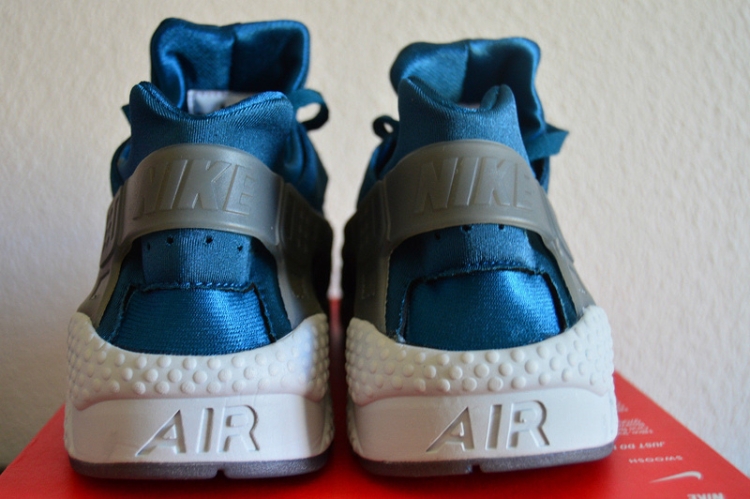 NIKE AIR HUARACHE RUN ULTRA ID “Force Blue” 318429-403