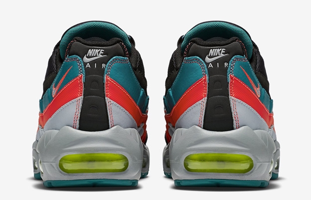 Nike air max 95 essential "Black- Wolf GREY Radiant Emerald"