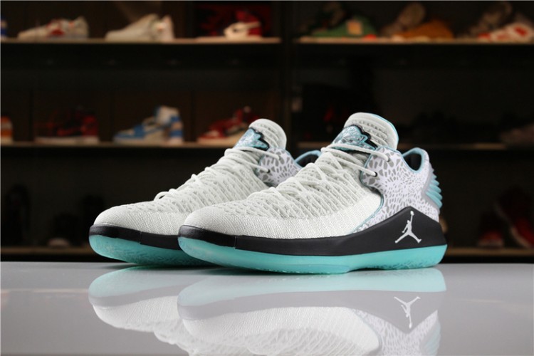 Nike Air Jordan XXXII (32) Low “Jade” AH3347-101