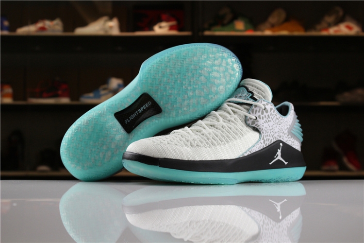 Nike Air Jordan XXXII (32) Low “Jade” AH3347-101