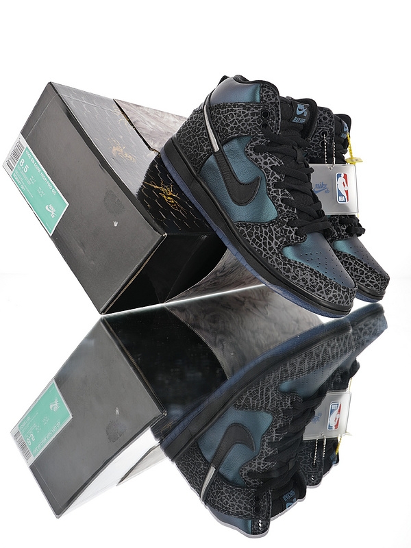 Black Sheep x Nike SB Dunk High “Black Hornet”