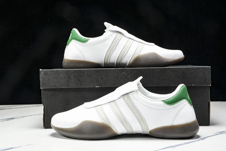 KITH x adidas Taekwondo Mei JP8430