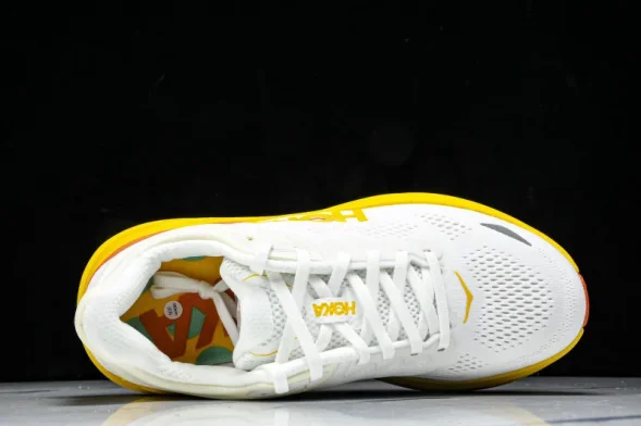 HOKA Bondi 9 1162011 FNF 