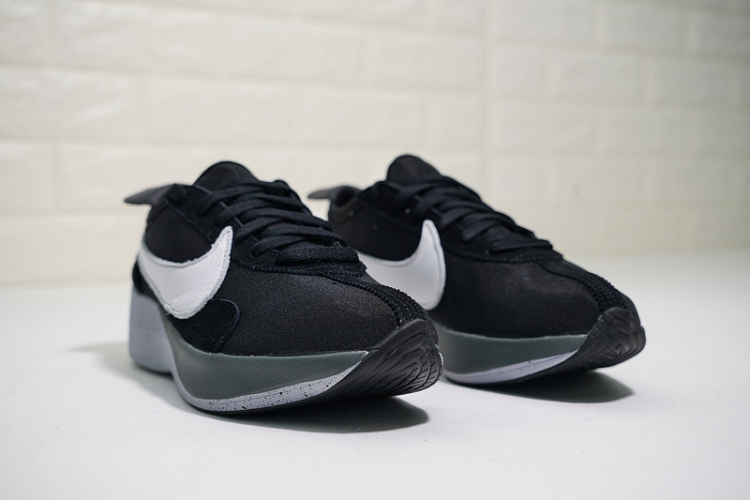 Nike Moon Racer Vapor Street AQ4121-001