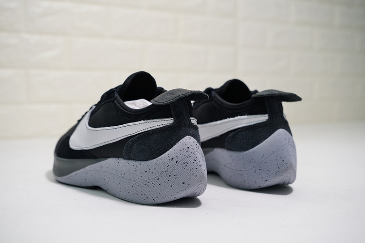 Nike Moon Racer Vapor Street AQ4121-001