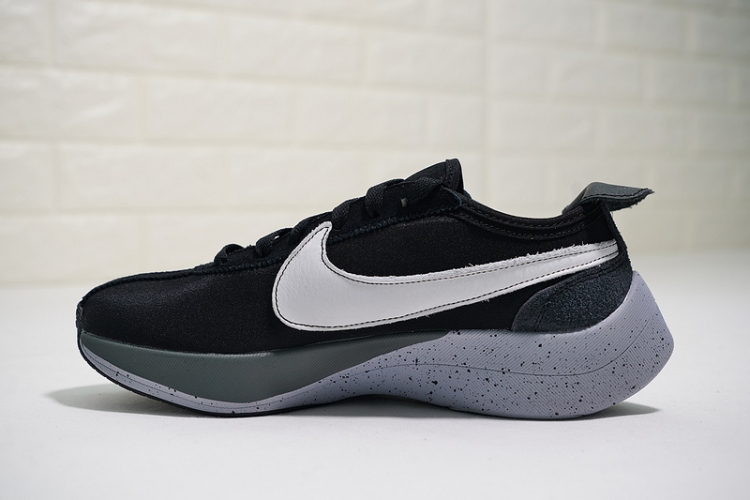 Nike Moon Racer Vapor Street AQ4121-001