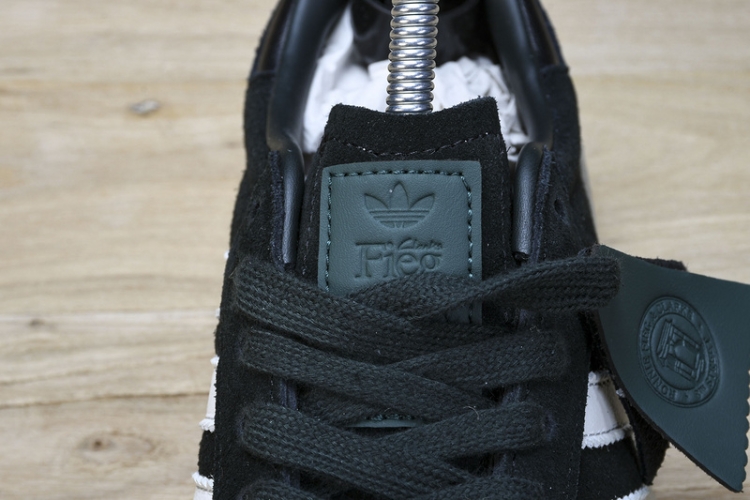  Kith x Clarks x Adidas Originals 8th Street Samba ID7299