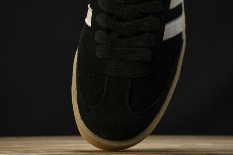  Kith x Clarks x Adidas Originals 8th Street Samba ID7299
