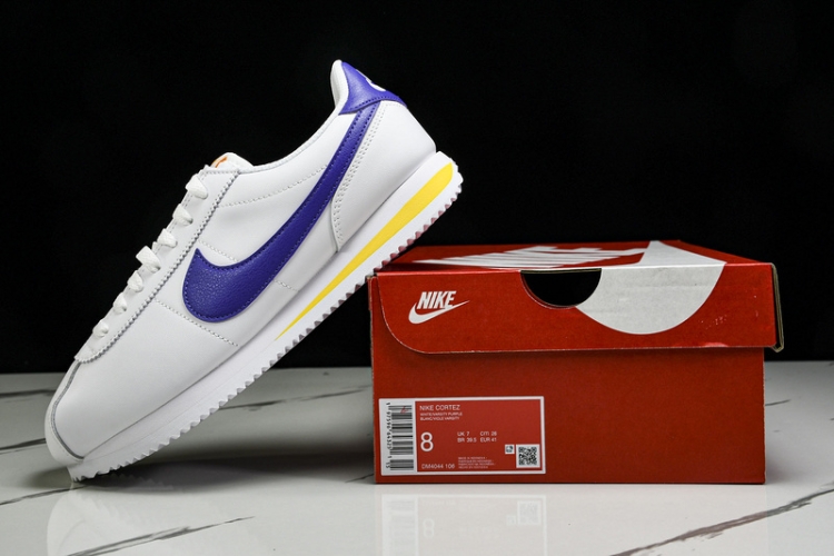  Nike Cortez Classic DM4044 106