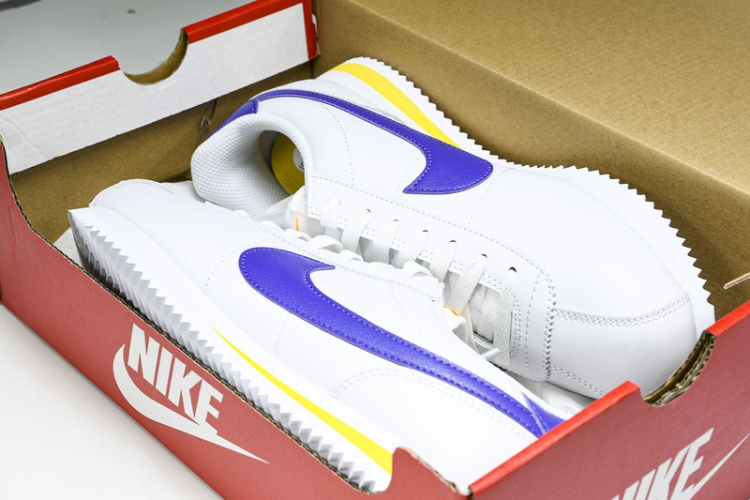  Nike Cortez Classic DM4044 106