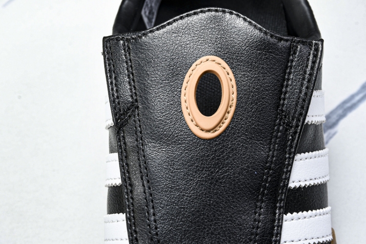 KITH x adidas Taekwondo Mei JQ3012
