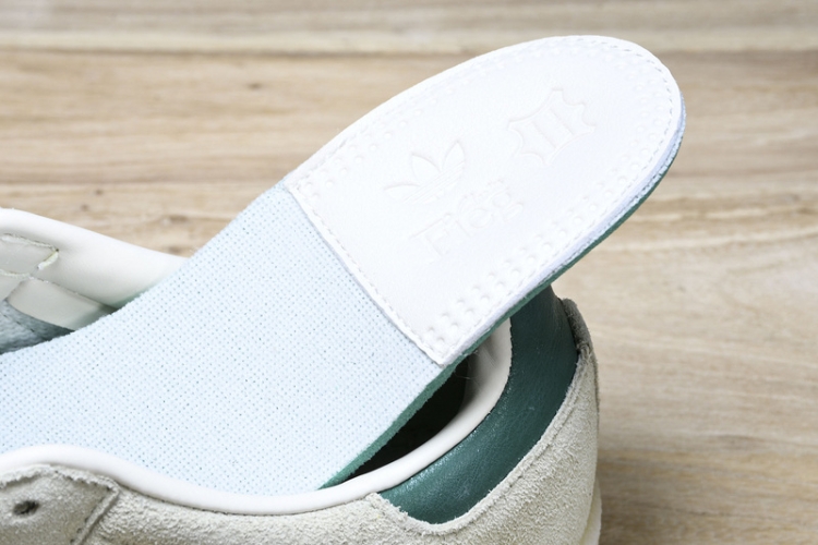  Kith x Clarks x Adidas Originals 8th Street Samba Chalk White ID7297 