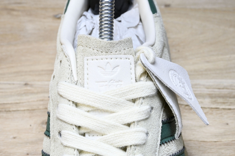  Kith x Clarks x Adidas Originals 8th Street Samba Chalk White ID7297 