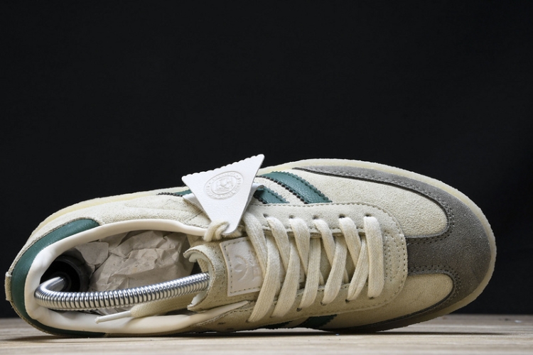  Kith x Clarks x Adidas Originals 8th Street Samba Chalk White ID7297 