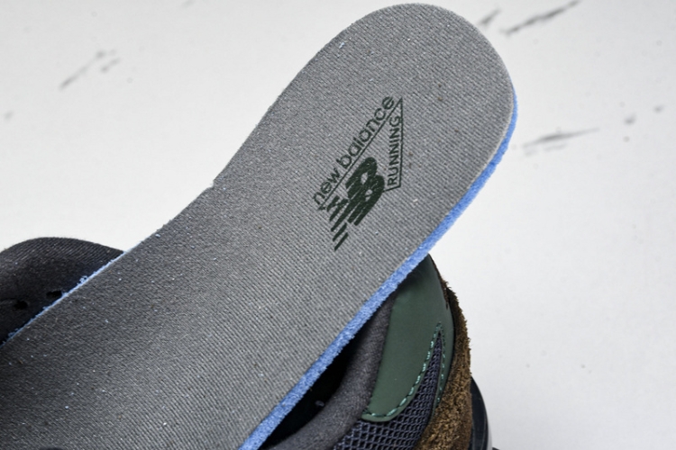  New Balance 9060 U9060OUT