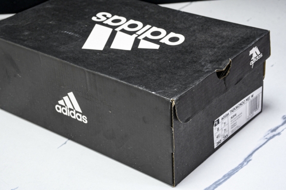 KITH x adidas Taekwondo Mei JR2646  