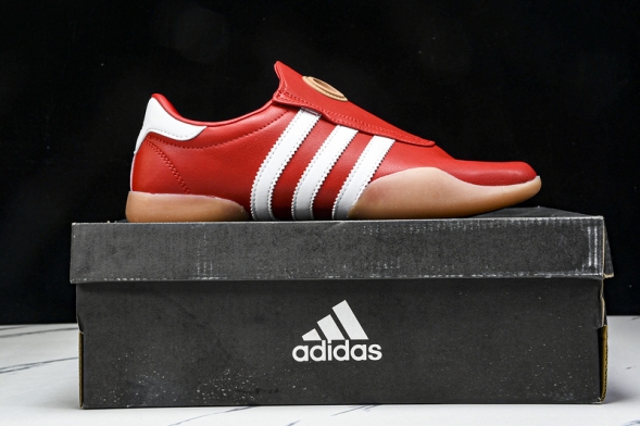 KITH x adidas Taekwondo Mei JR2646  