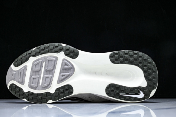 Nike Air ZoomX Vomero 18 RUN IB5726-100 