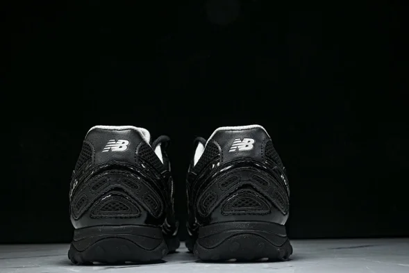 New Balance 204 U204LMRA 