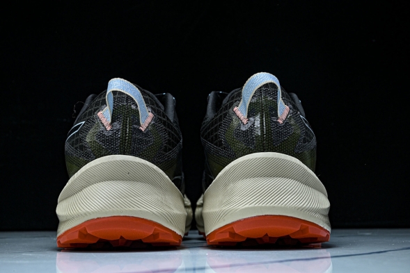 Asics Trabuco Max 3 1011B800-002 