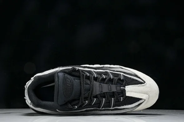 Nike Air Max 95 x Comme Des Garcons CDG CU8406-101 
