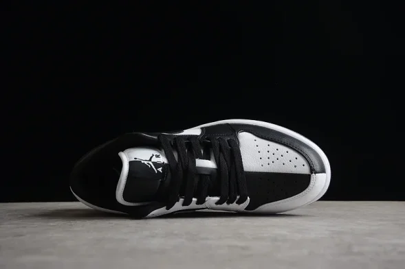 Nike Air Jordan 1 low DR0502-101 