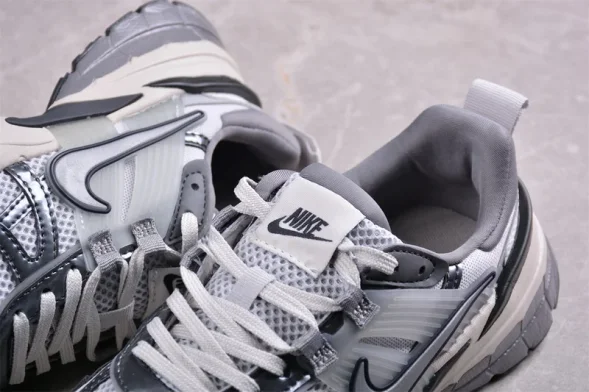 Nike V2K Runtekk Run FD0736-003 