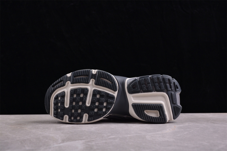  Nike V2K Runtekk Run FD0736-003