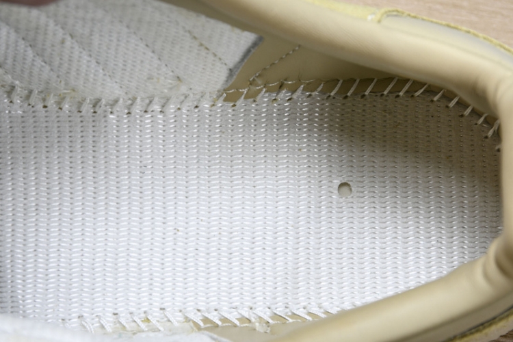  Kith x Clarks x Adidas Originals 8th Street Samba ID7298