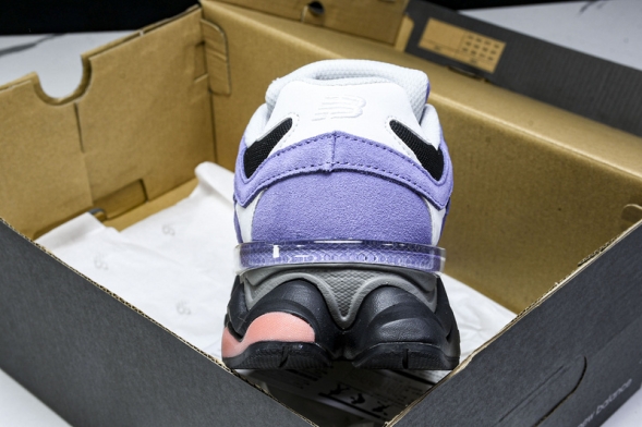 New Balance 9060 U9060VRB 