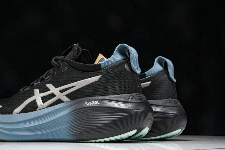 Asics Gel-Nimbus 27 1011C093-001