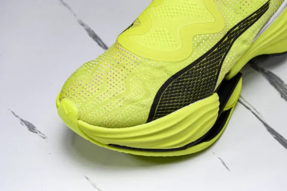 Puma FAST-R Nitro Elite 2 379554-01 