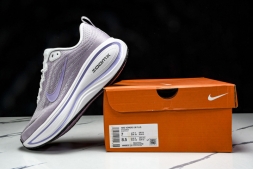 Nike Air ZoomX Vomero 18 Plus HM6805 110
