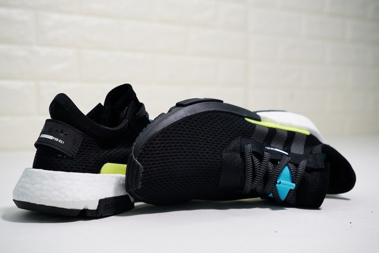 Adidas Originals POD-S3.1 Boost AQ1059