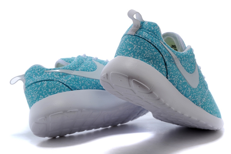 Nike Roshe Run Customs