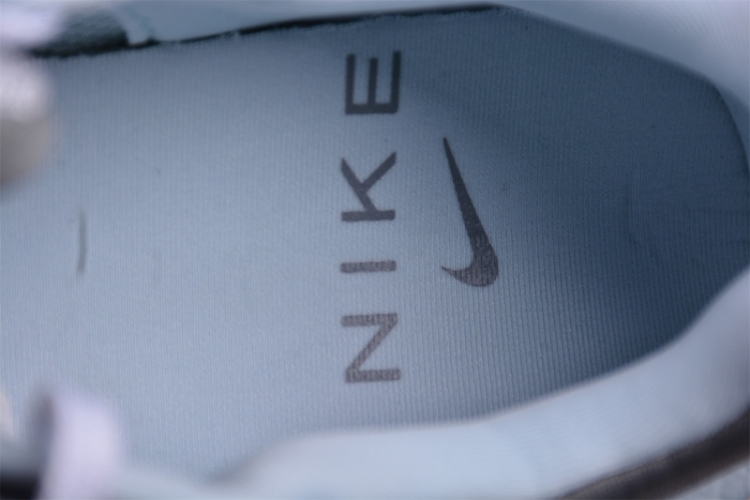  Nike V2K Runtekk Run 3XL FZ3596-072