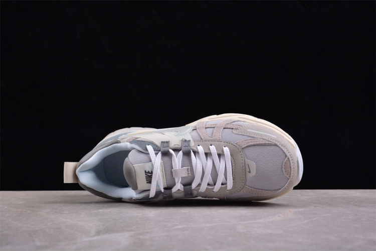  Nike V2K Runtekk Run 3XL FZ3596-072
