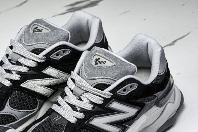  New Balance 9060 U9060JBD