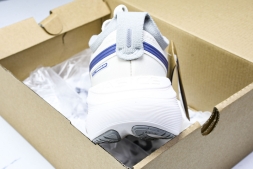 Asics Gel-Nimbus 27 1011C028-200