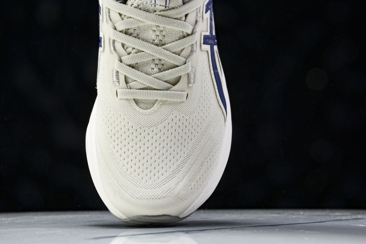 Asics Gel-Nimbus 27 1011C028-200