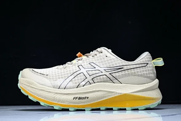 Asics Trabuco Max 3 1011B800-020 