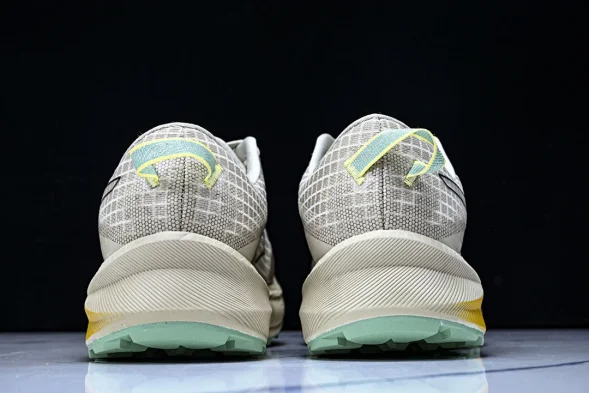 Asics Trabuco Max 3 1011B800-020 