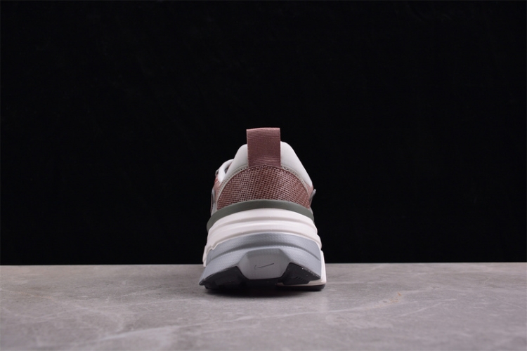  Nike V2K Runtekk Run FD0736-200