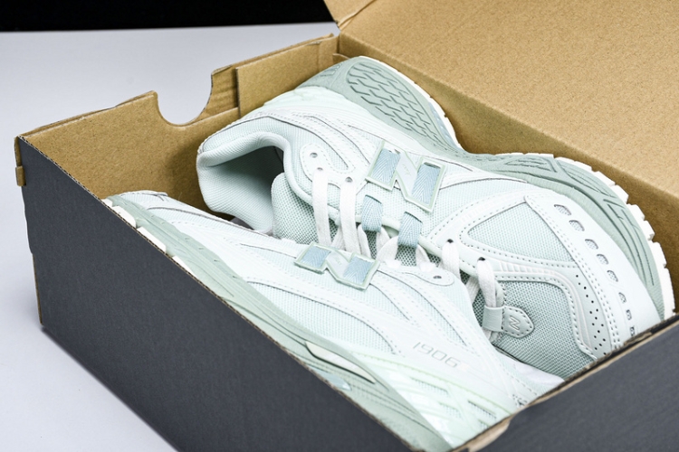  New Balance 1906 M1906RZC