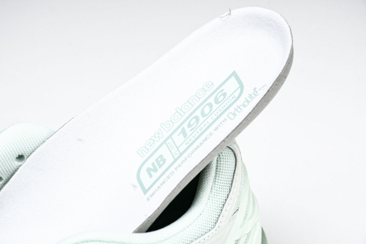  New Balance 1906 M1906RZC