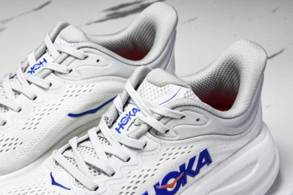 HOKA Bondi 9 1162011 CYLT 