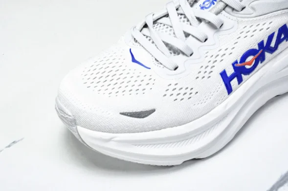 HOKA Bondi 9 1162011 CYLT 
