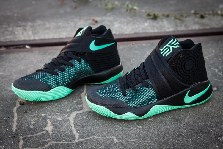 Nike Kyrie 2 “Black green” 828375-098