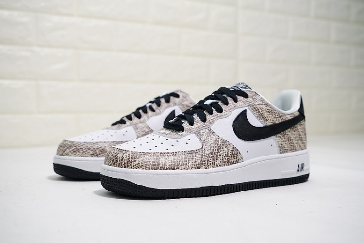 Nike Air Force 1 07 Premium Snake Cocoa 845053-104