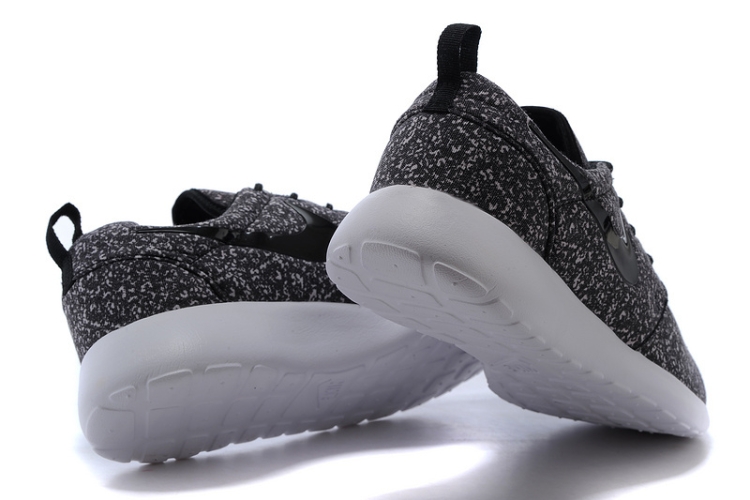 Nike Roshe Run Customs 